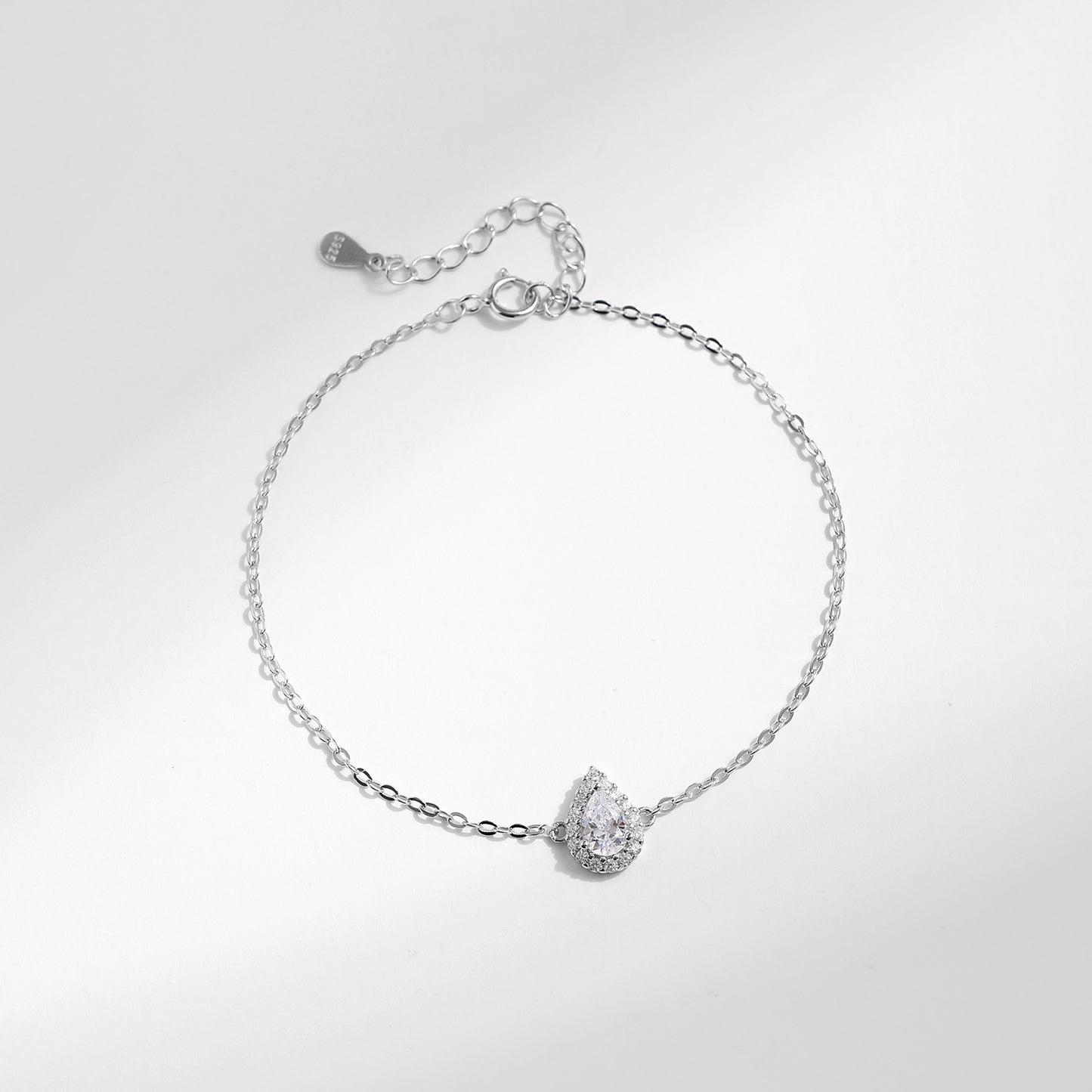 MODIAN S925 Sterling Silver Temperamental Elegant Zircon Drop-shaped Diamond Bracelet