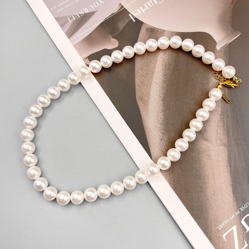 Retro High-end Pearl Necklace For Women